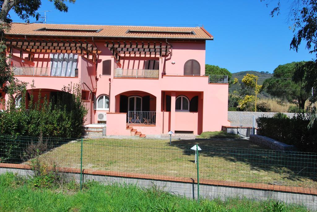 Complesso La Foce - Clima, Parcheggi, Spazi Esterni Privati * Marina di Campo
